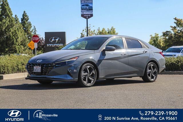 2021 Hyundai ELANTRA SEL — photo 1 of 13