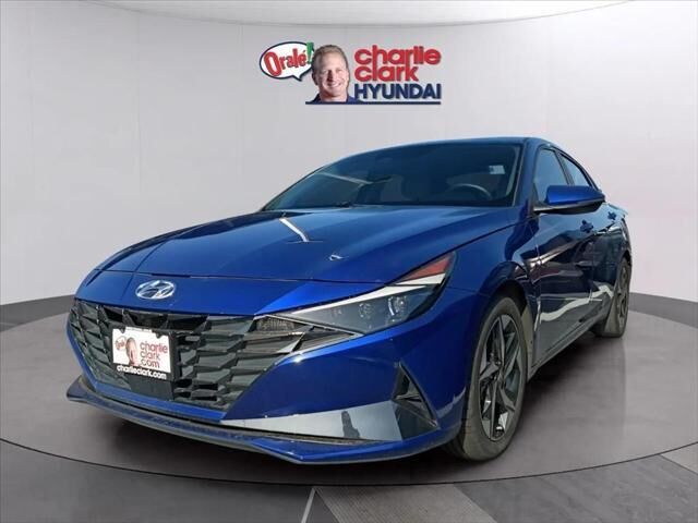 2023 Hyundai ELANTRA Hybrid Limited — photo 1 of 16
