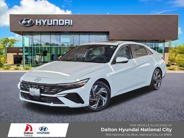 2025 Hyundai ELANTRA Hybrid Limited — photo 1 of 13