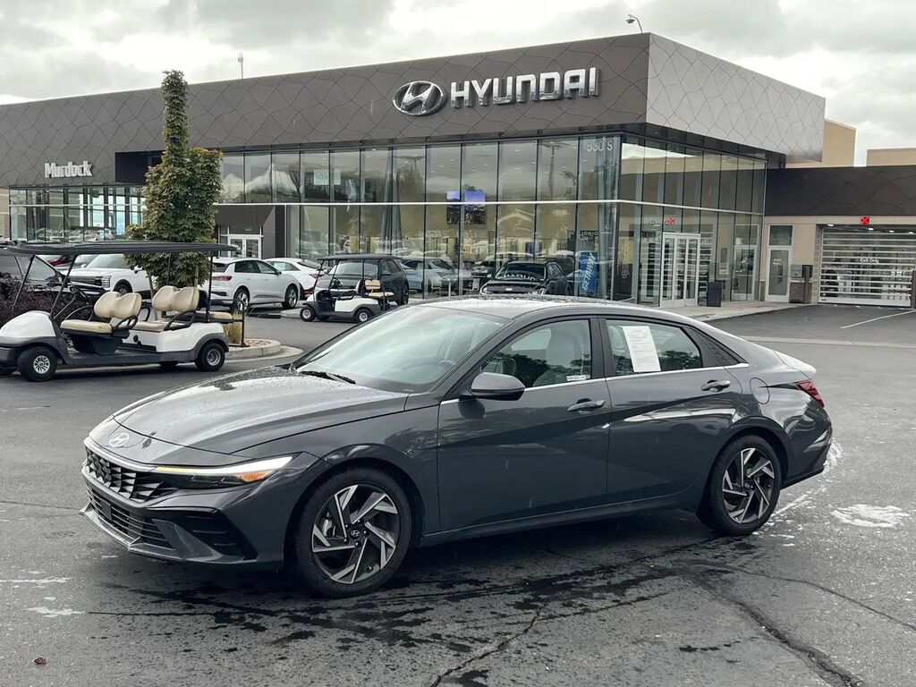 2024 Hyundai ELANTRA Hybrid Limited — photo 1 of 13