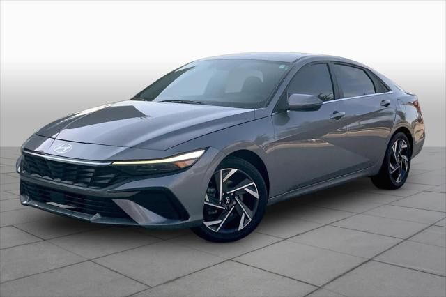 2024 Hyundai ELANTRA Hybrid Limited — photo 1 of 13