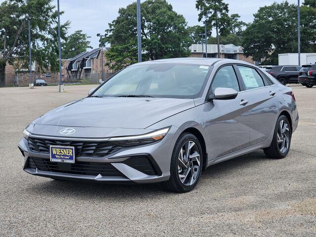 2025 Hyundai ELANTRA Hybrid Limited — photo 1 of 77