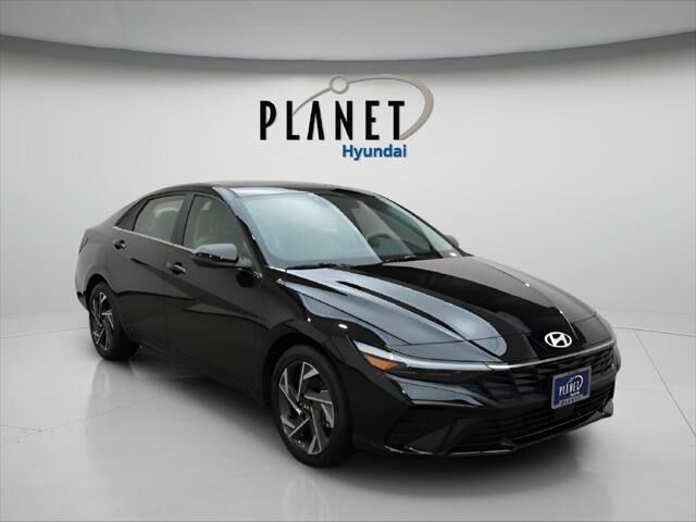 2025 Hyundai ELANTRA Hybrid Limited — photo 1 of 13
