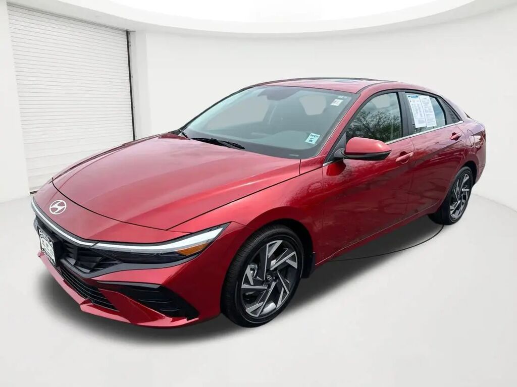 2025 Hyundai ELANTRA Hybrid Limited — photo 1 of 13