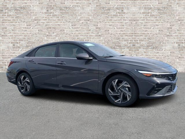 2025 Hyundai ELANTRA Hybrid Limited