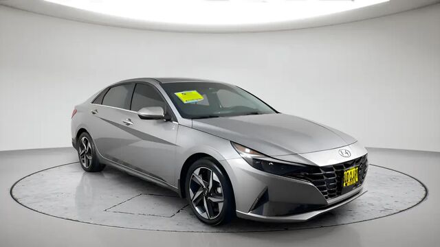 2023 Hyundai ELANTRA Limited
