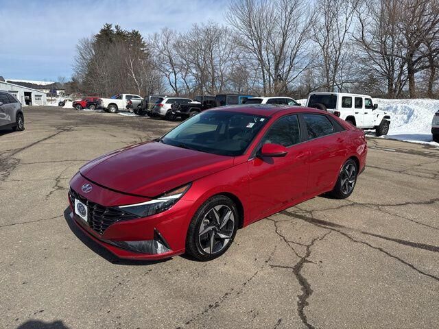 2023 Hyundai ELANTRA Limited