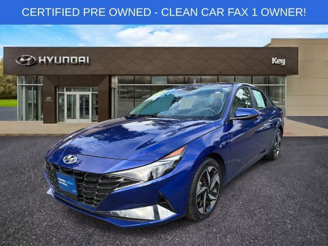 2023 Hyundai ELANTRA Limited — photo 1 of 13