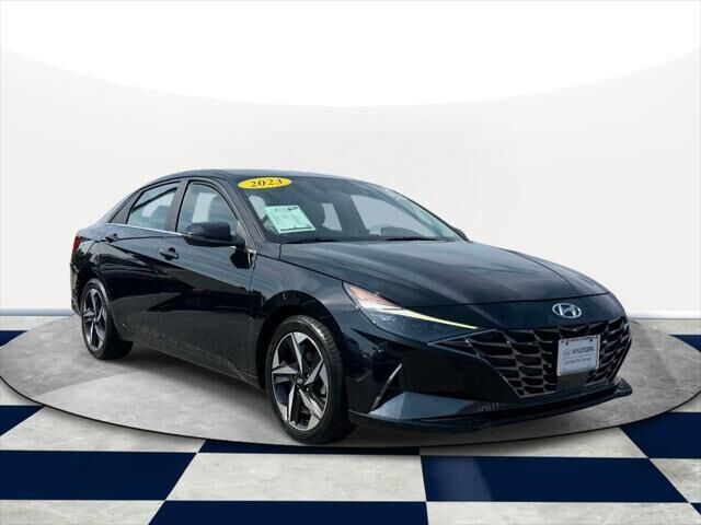 2023 Hyundai ELANTRA Limited — photo 1 of 28