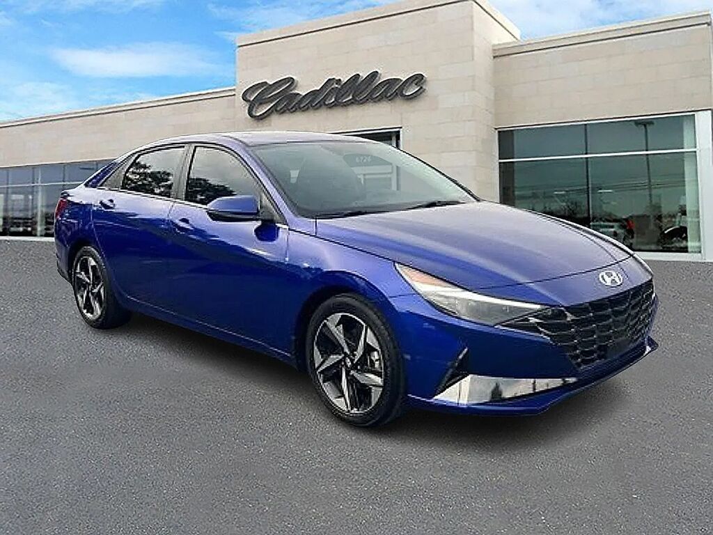 2023 Hyundai ELANTRA Limited — photo 1 of 26