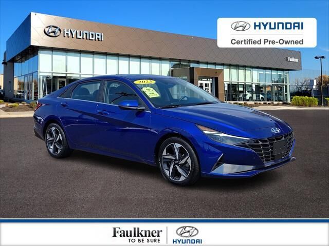 2023 Hyundai ELANTRA Limited — photo 1 of 13