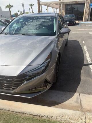 2023 Hyundai ELANTRA Limited — photo 1 of 7
