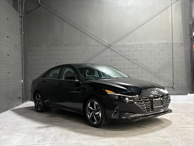 2023 Hyundai ELANTRA Limited