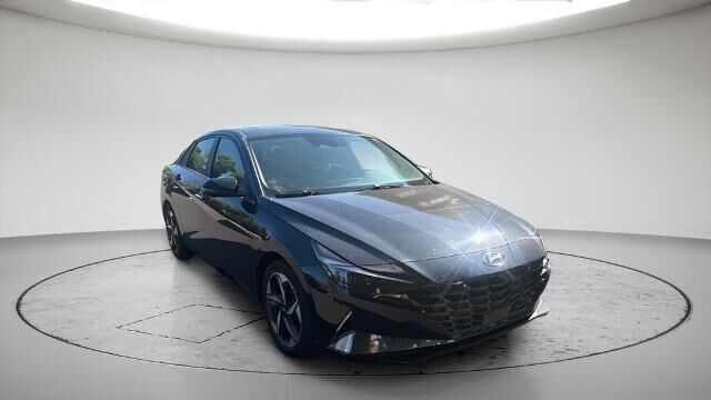 2022 Hyundai ELANTRA Limited