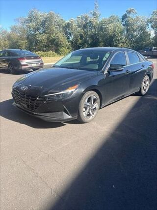 2022 Hyundai ELANTRA Limited — photo 1 of 52