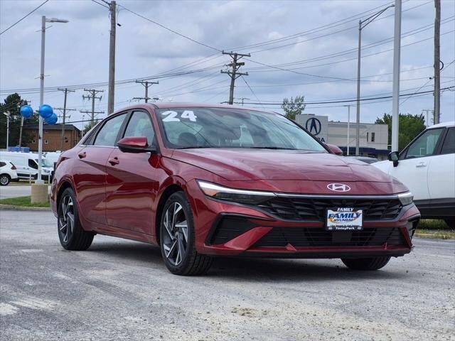 2024 Hyundai ELANTRA Limited — photo 1 of 39