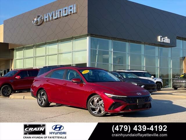 2024 Hyundai ELANTRA Limited