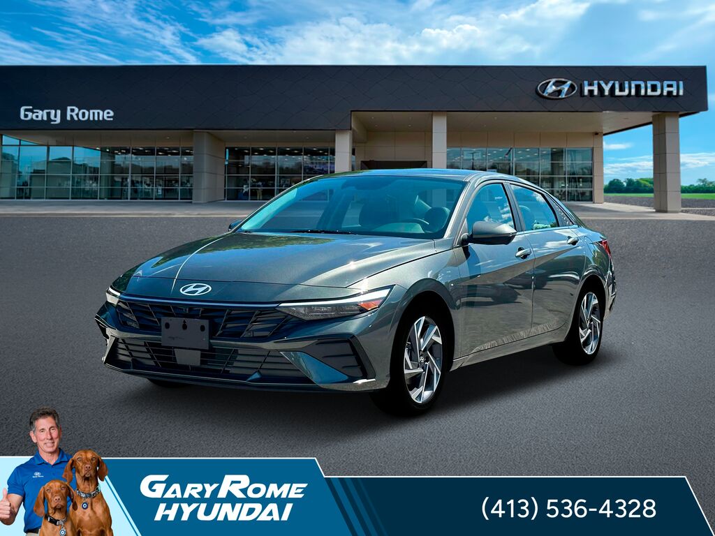 2025 Hyundai ELANTRA Limited — photo 1 of 13