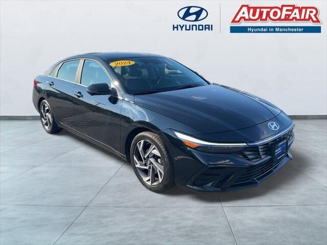 2024 Hyundai ELANTRA Limited