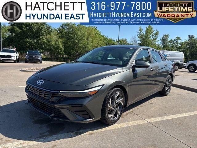 2024 Hyundai ELANTRA Limited