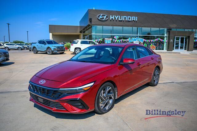 2024 Hyundai ELANTRA Limited — photo 1 of 26