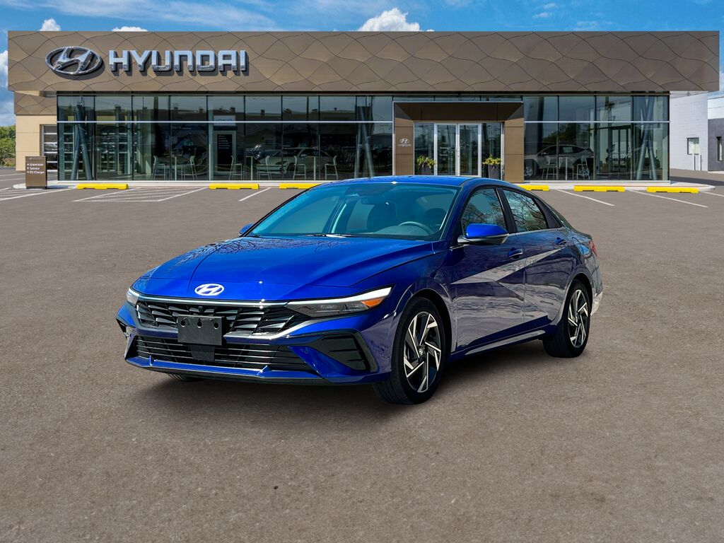 2024 Hyundai ELANTRA Limited — photo 1 of 13