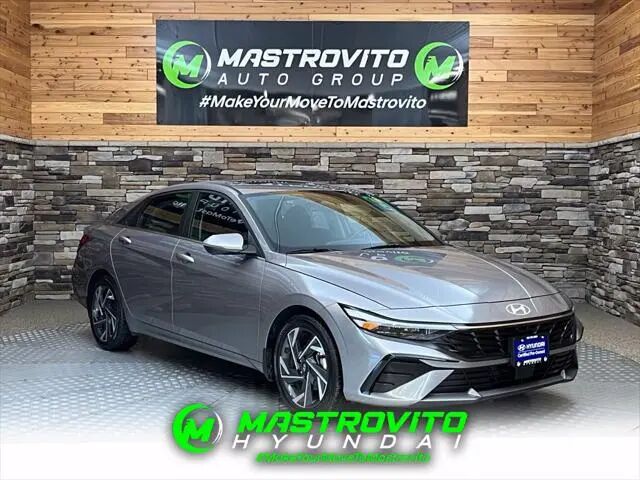 2024 Hyundai ELANTRA Limited