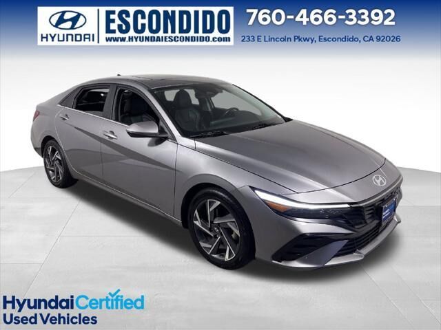 2025 Hyundai ELANTRA Limited — photo 1 of 13