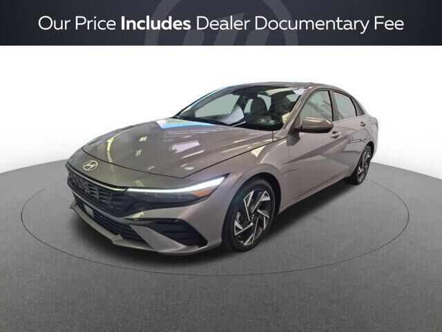2025 Hyundai ELANTRA Limited