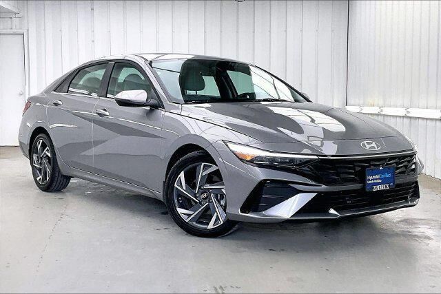 2026 Hyundai ELANTRA Limited — photo 1 of 13