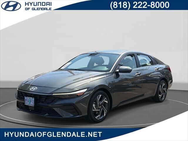 2024 Hyundai ELANTRA Limited — photo 1 of 13
