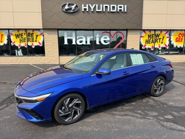 2024 Hyundai ELANTRA Limited