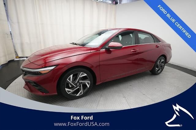 2025 Hyundai ELANTRA Limited