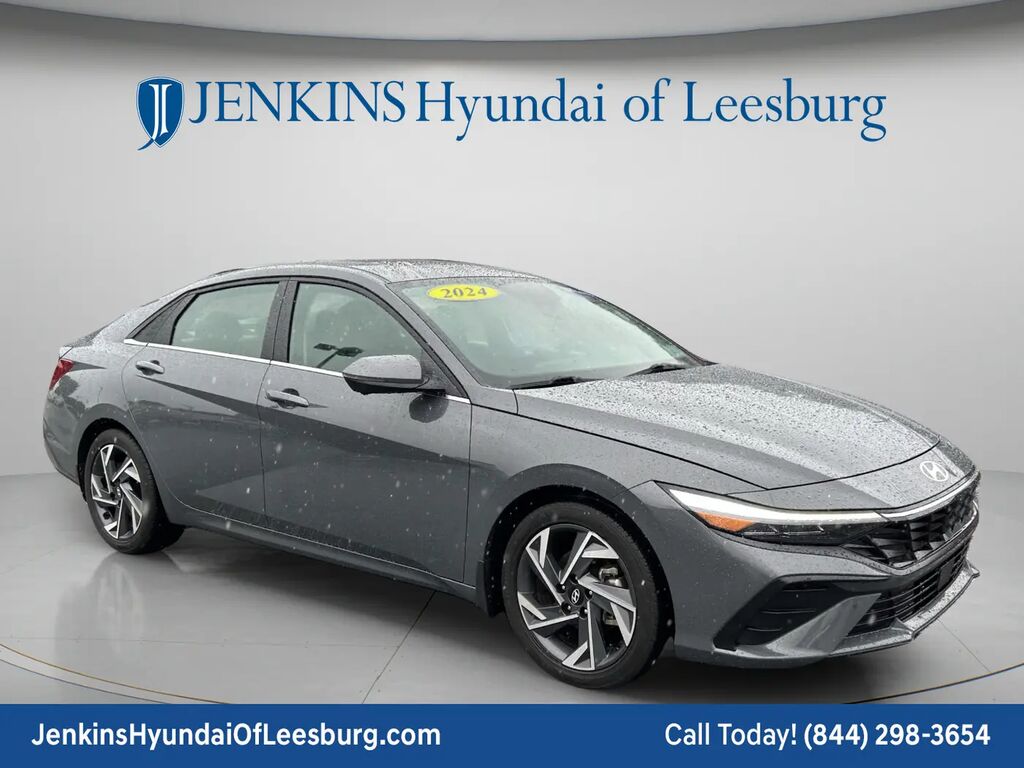 2024 Hyundai ELANTRA Limited — photo 1 of 13