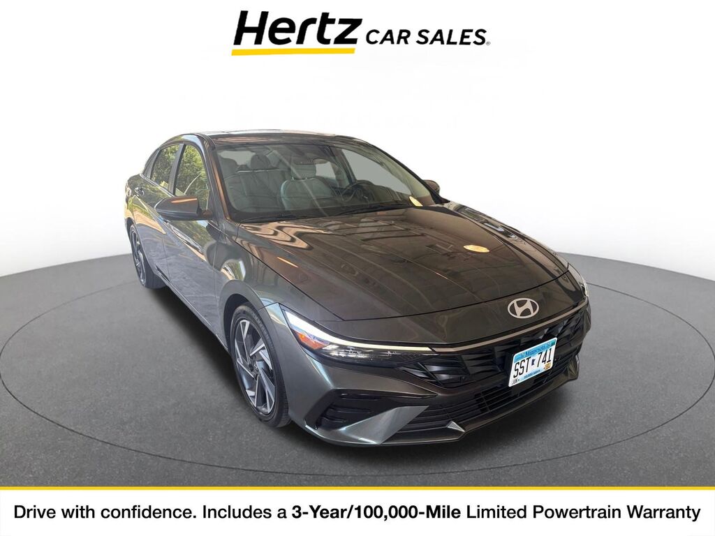 2025 Hyundai Elantra Limited — photo 1 of 11