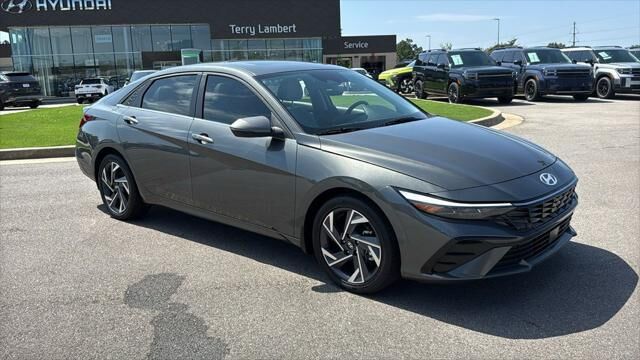 2026 Hyundai ELANTRA Limited