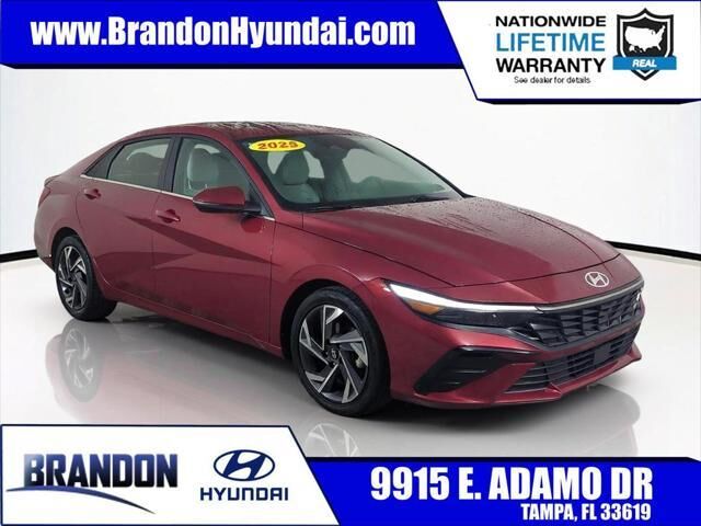 2025 Hyundai ELANTRA Limited — photo 1 of 51