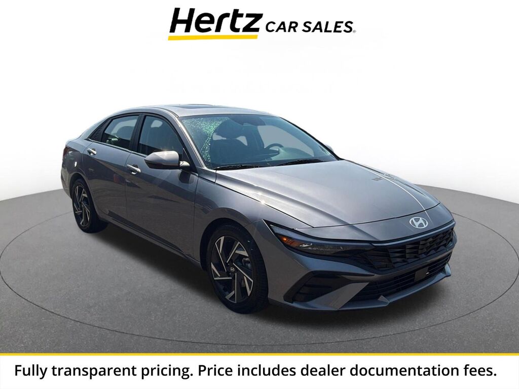 2025 Hyundai Elantra Limited — photo 1 of 14