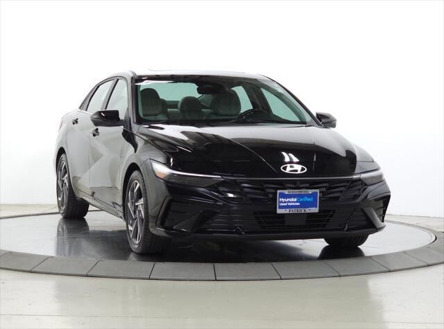 2024 Hyundai ELANTRA Limited — photo 1 of 13