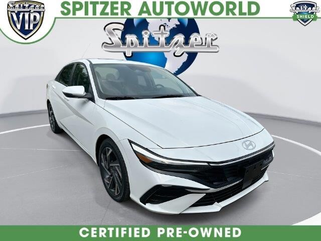 2025 Hyundai ELANTRA Limited