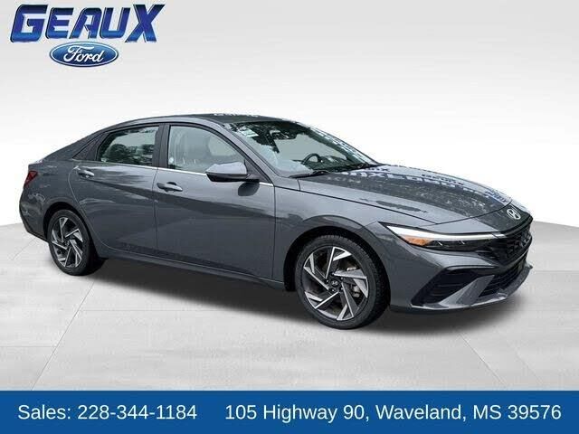 2025 Hyundai ELANTRA Limited — photo 1 of 1