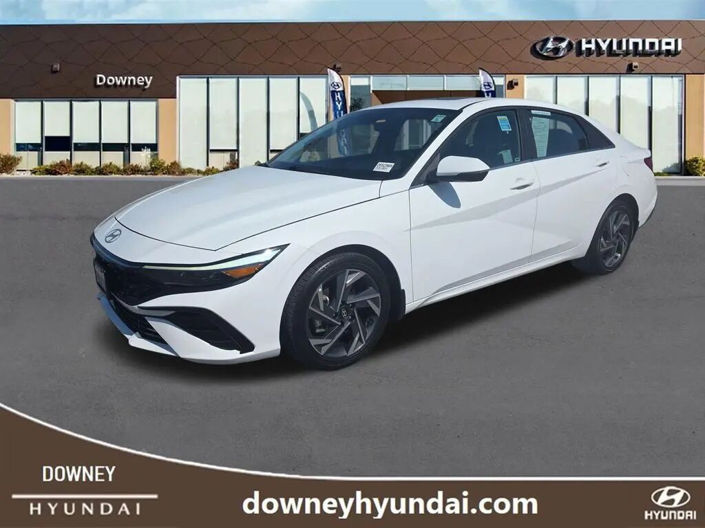 2025 Hyundai ELANTRA Limited — photo 1 of 27