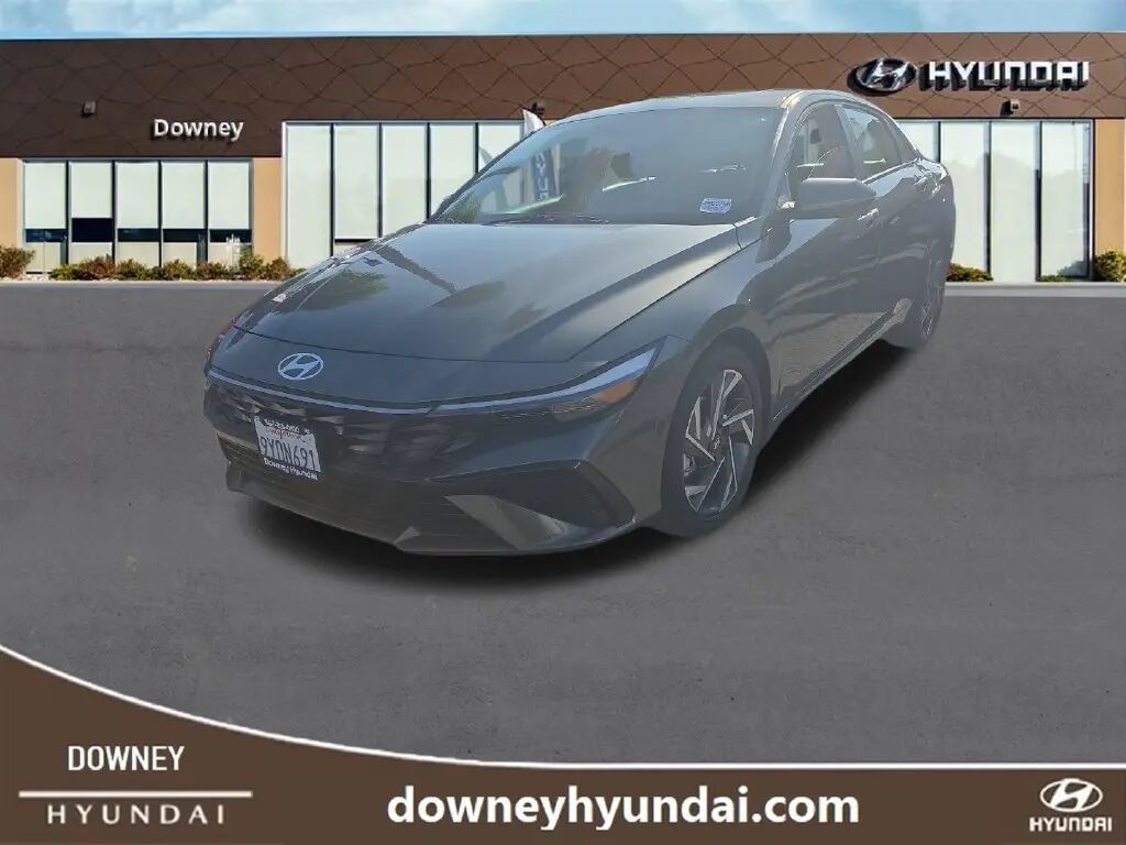 2026 Hyundai ELANTRA Limited — photo 1 of 13