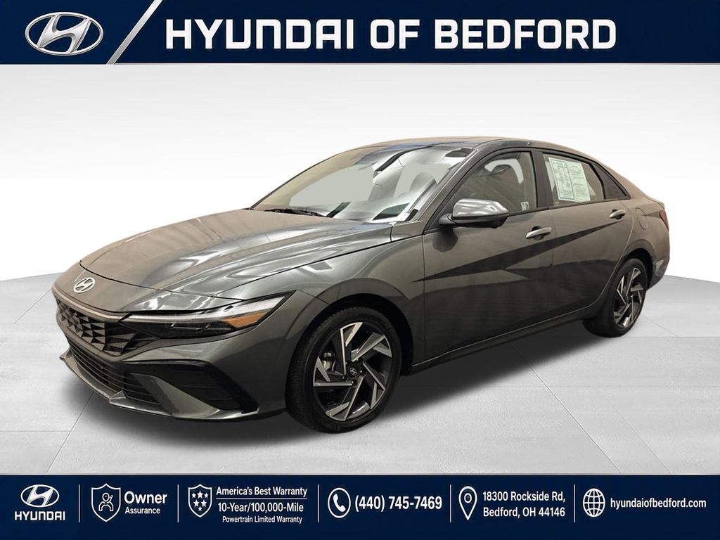 2024 Hyundai Elantra Limited — photo 1 of 11