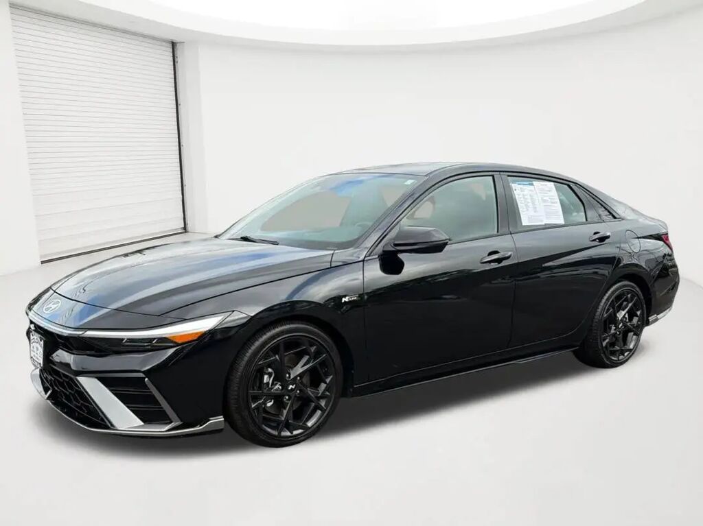 2025 Hyundai ELANTRA N Line — photo 1 of 13