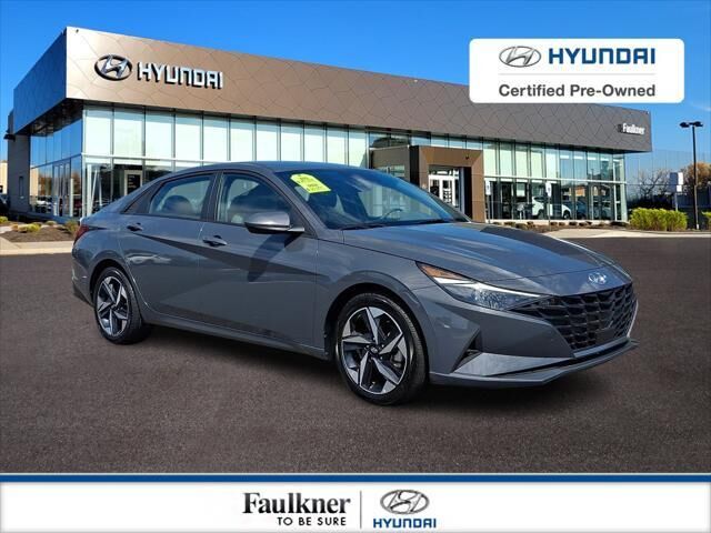 2023 Hyundai ELANTRA SEL — photo 1 of 26