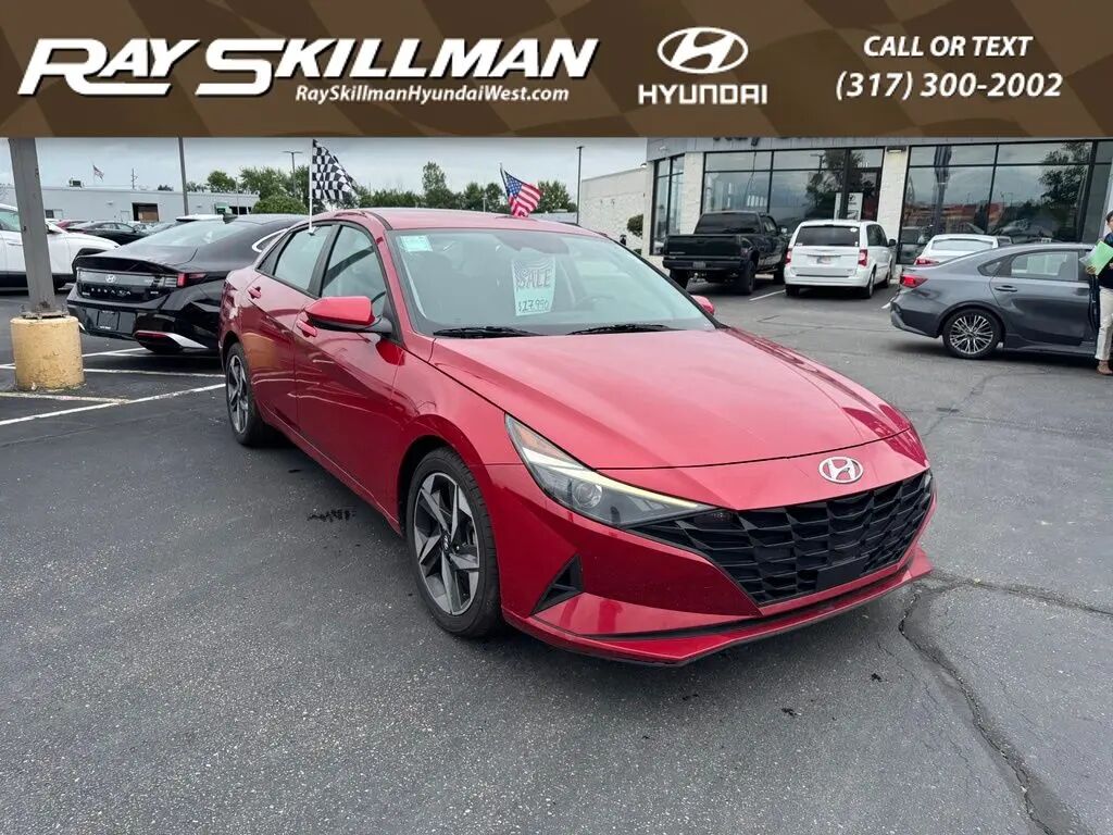 2023 Hyundai ELANTRA SEL — photo 1 of 13