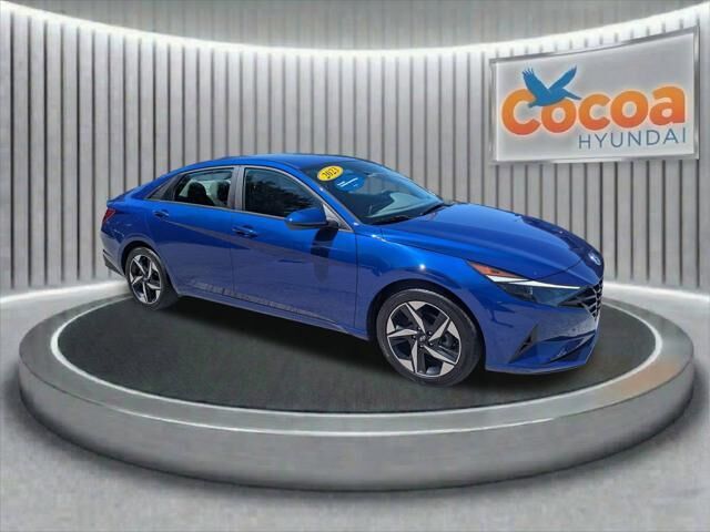 2023 Hyundai ELANTRA SEL — photo 1 of 13