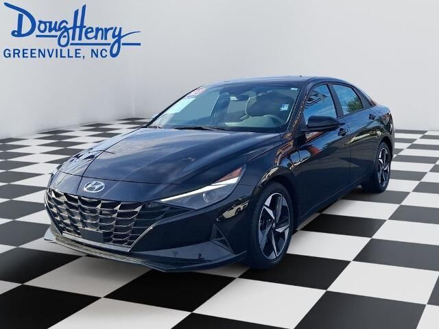 2023 Hyundai ELANTRA SEL — photo 1 of 13