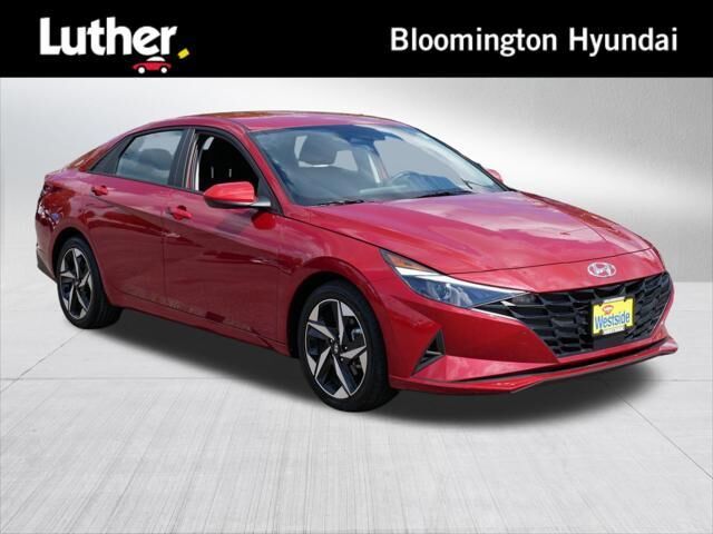 2023 Hyundai ELANTRA SEL